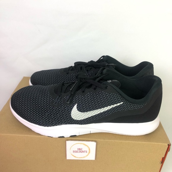 women's nike size 11 wide